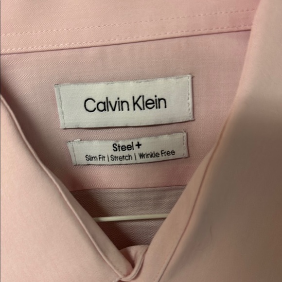 Calvin Klein Men's Pink Dress Shirt - Picture 2 of 2